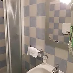 Hotel Cristina 3*