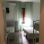 Cristina 3*