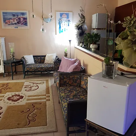 Cristina Ξενοδοχείο 3*