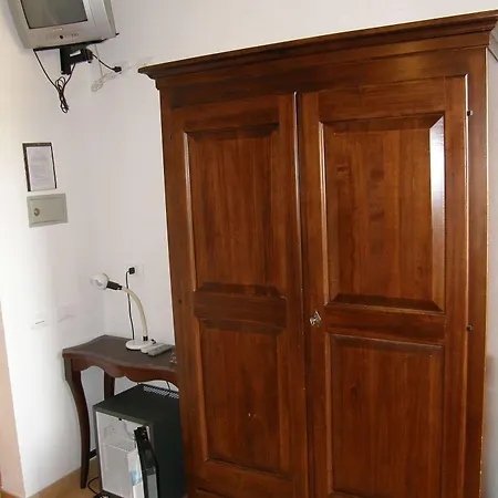 Cristina ISOLA D'ELBA