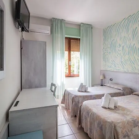 Cristina ISOLA D'ELBA