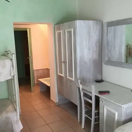 Cristina ISOLA D'ELBA